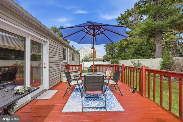 131 HOLLY AVE, Berlin, NJ 08009