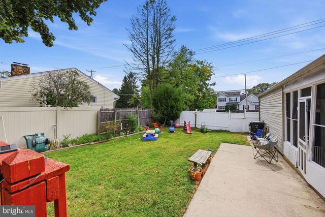 131 HOLLY AVE, Berlin, NJ 08009