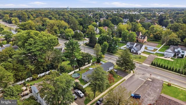131 HOLLY AVE, Berlin, NJ 08009