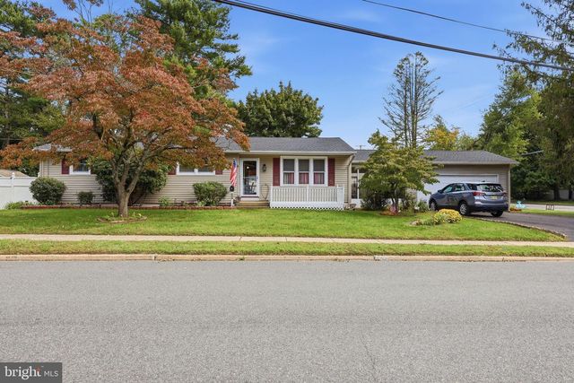 131 HOLLY AVE, Berlin, NJ 08009