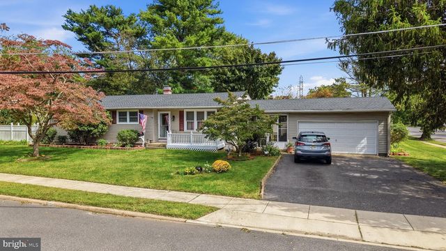 131 HOLLY AVE, Berlin, NJ 08009