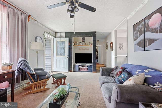 131 HOLLY AVE, Berlin, NJ 08009