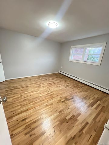 2803 Sampson Avenue, Bronx, NY 10465