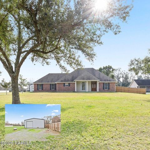 9917 Jefferson Island Road, New Iberia, LA 70560