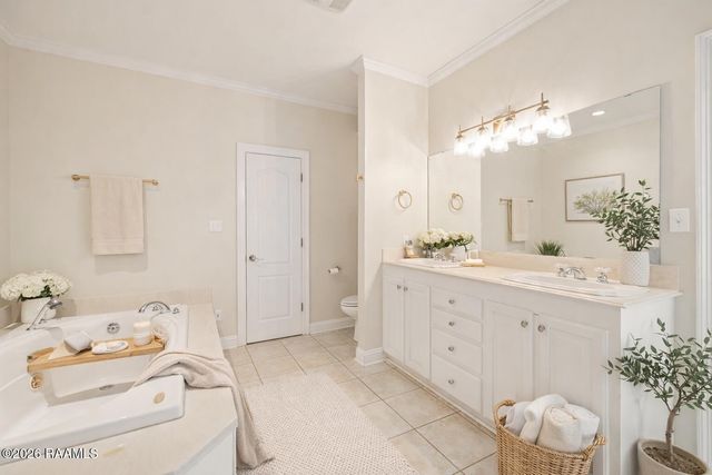 9917 Jefferson Island Road, New Iberia, LA 70560