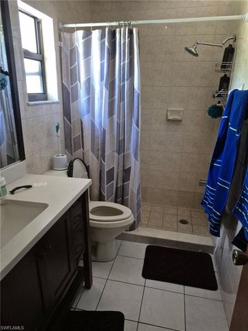 3661 11th AVE SW, Naples, FL 34117