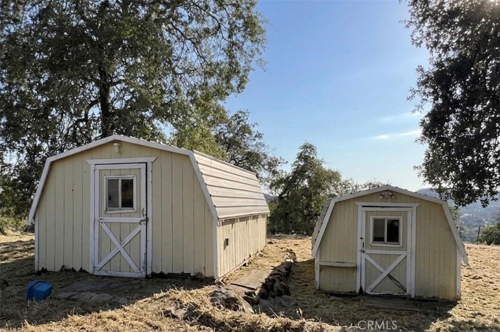 Image 33 of property listing at 46396 Redwing, Squaw Valley, CA 93675