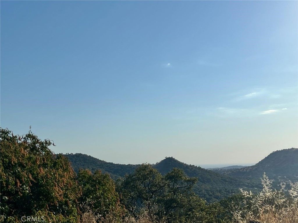 Image 39 of property listing at 46396 Redwing, Squaw Valley, CA 93675