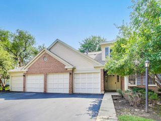 1510 Canbury Court A1, Wheeling, IL 60090