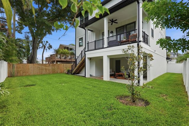 1727 MARYLAND AVENUE NE, St Petersburg, FL 33703