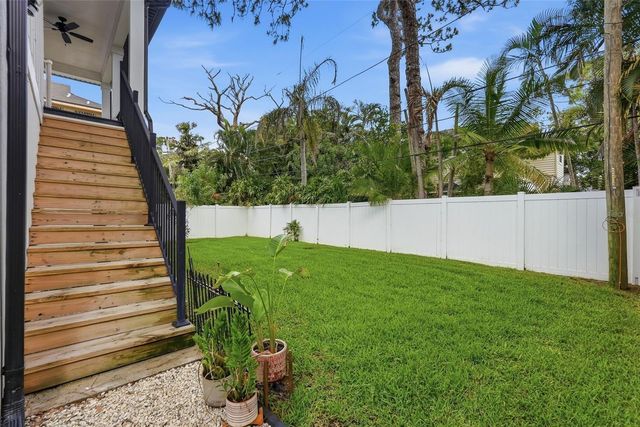 1727 MARYLAND AVENUE NE, St Petersburg, FL 33703
