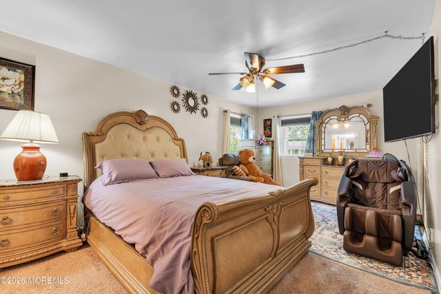 37 Old Bridge Drive, Howell, NJ 07731
