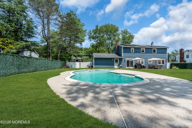 37 Old Bridge Drive, Howell, NJ 07731