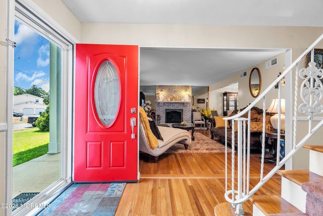 37 Old Bridge Drive, Howell, NJ 07731
