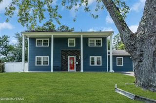 37 Old Bridge Drive, Howell, NJ 07731