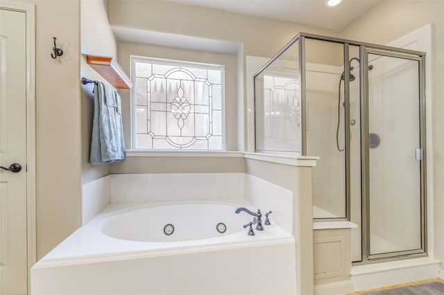 32711 Tall Oaks Way, Magnolia, TX 77354