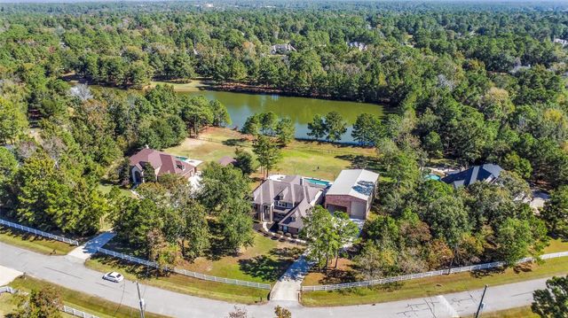 32711 Tall Oaks Way, Magnolia, TX 77354