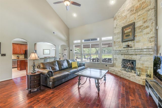 32711 Tall Oaks Way, Magnolia, TX 77354