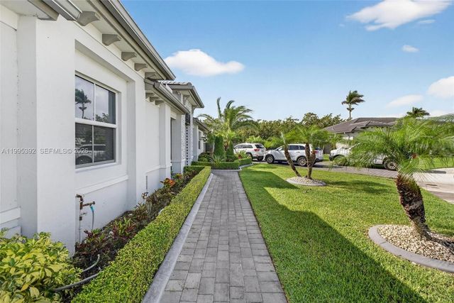 29215 SW 167th Ct, Homestead, FL 33030