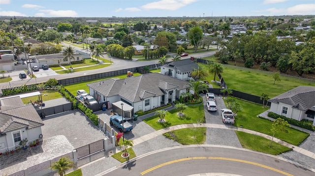 29215 SW 167th Ct, Homestead, FL 33030