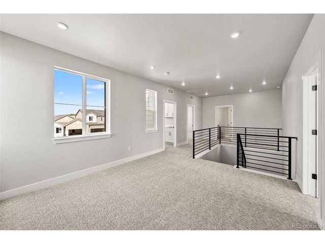 16418 Lone Wolf Pl, Parker, CO 80134