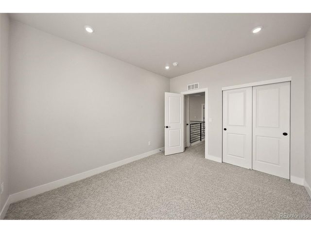 16418 Lone Wolf Pl, Parker, CO 80134