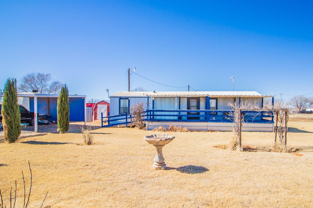 1159 Dyle Drive, Brownfield, TX 79316