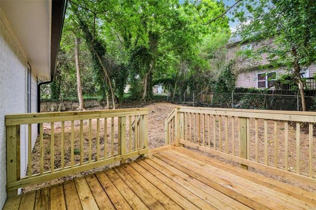 354 Brooks Avenue SW, Atlanta, GA 30310