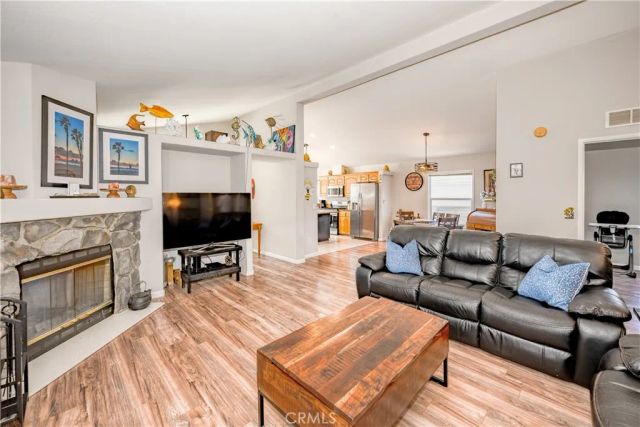 27829 Sunrise Lane, Canyon Country, CA 91351