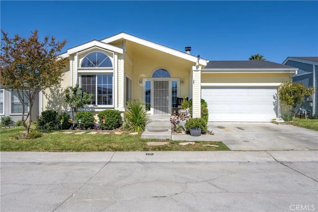 27829 Sunrise Lane, Canyon Country, CA 91351