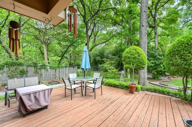 8226 Hunnicut Road, Dallas, TX 75228