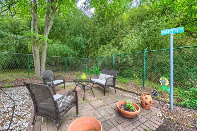 8226 Hunnicut Road, Dallas, TX 75228