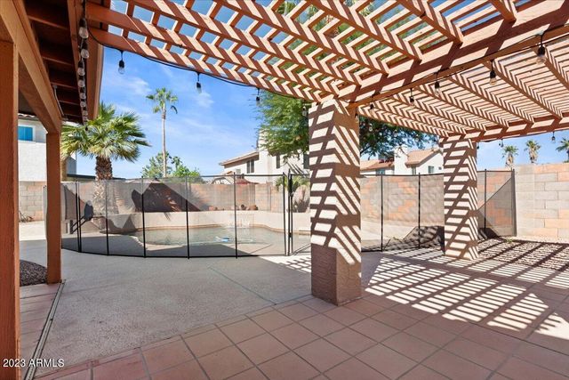 5744 E ESTRID Avenue, Scottsdale, AZ 85254