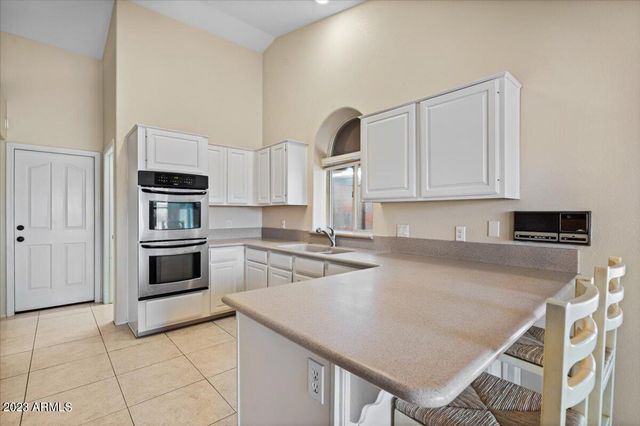 5744 E ESTRID Avenue, Scottsdale, AZ 85254