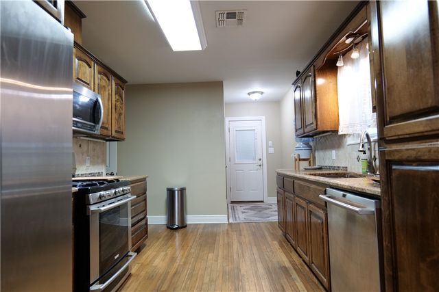 437 Atlantic St, Corpus Christi, TX 78404