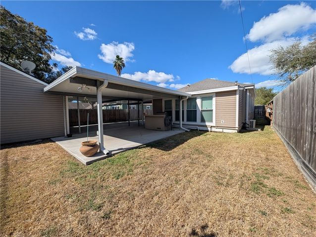 437 Atlantic St, Corpus Christi, TX 78404