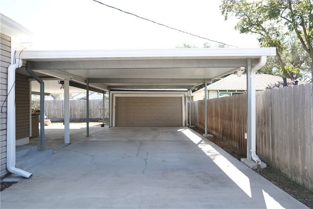 437 Atlantic St, Corpus Christi, TX 78404