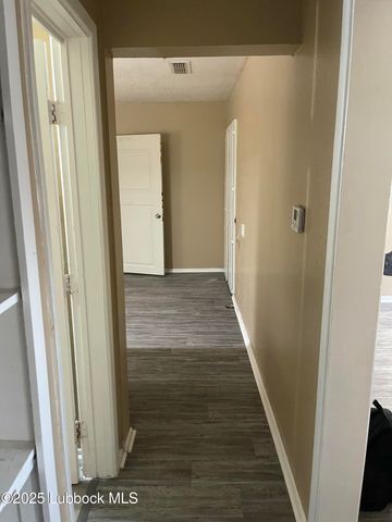 1409 24th Street, Lubbock, TX 79411