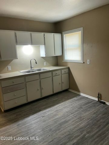 1409 24th Street, Lubbock, TX 79411