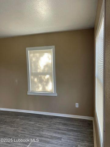 1409 24th Street, Lubbock, TX 79411