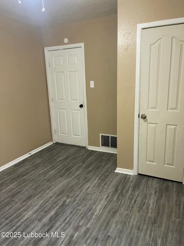 1409 24th Street, Lubbock, TX 79411