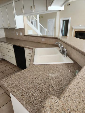 12431 Lakeview Drive, Montgomery, TX 77356