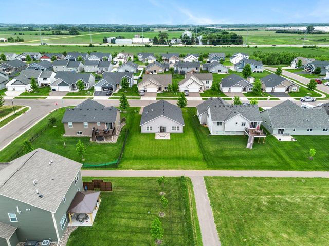 6631 210th Street W, Farmington, MN 55024