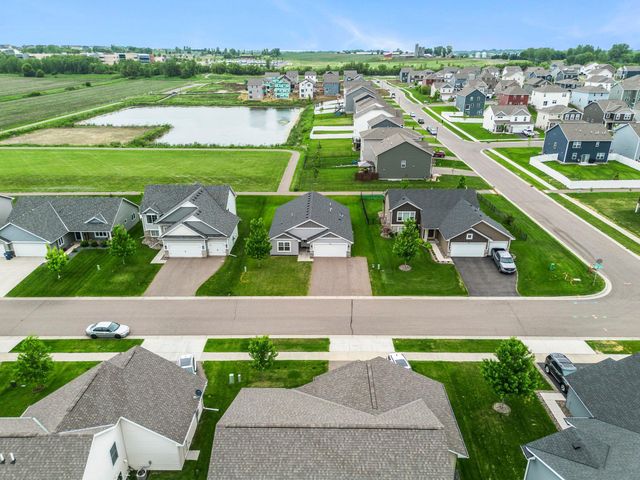 6631 210th Street W, Farmington, MN 55024