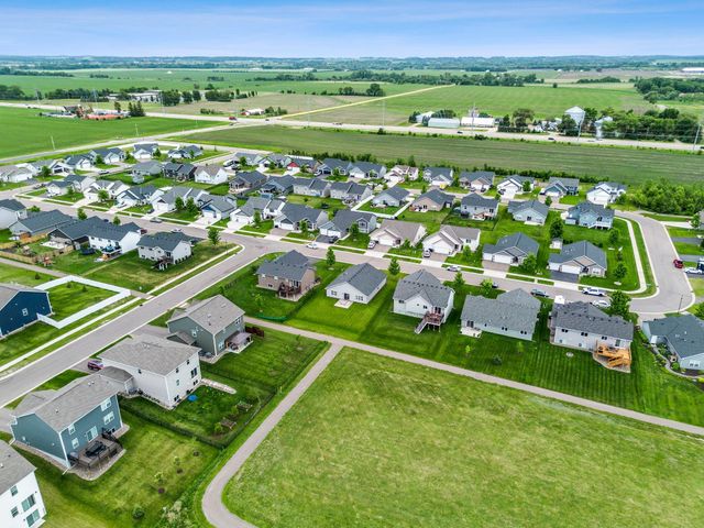 6631 210th Street W, Farmington, MN 55024