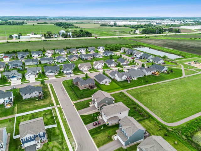 6631 210th Street W, Farmington, MN 55024