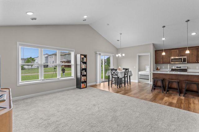 6631 210th Street W, Farmington, MN 55024