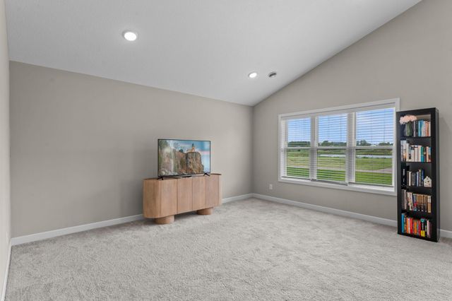 6631 210th Street W, Farmington, MN 55024