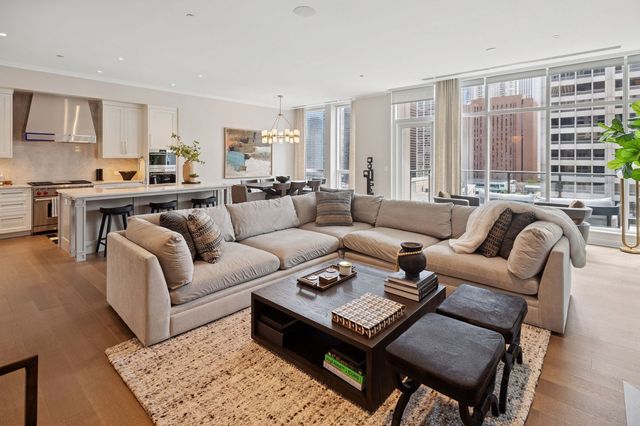 435 N Michigan Avenue 1112, Chicago, IL 60611
