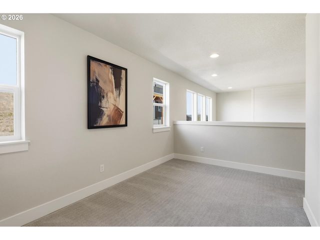 12380 Sw Silvertip St, Beaverton, OR 97007